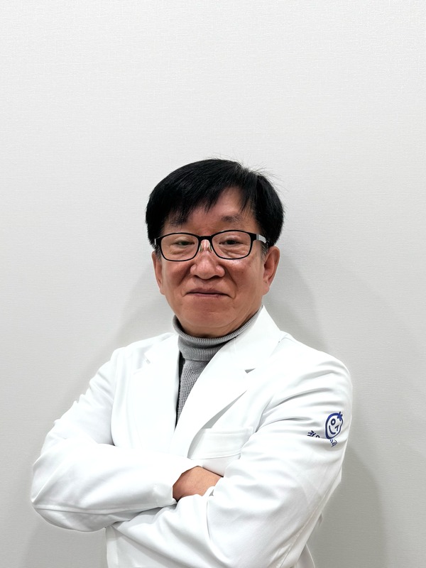 권규흠 원장